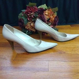 Dolce and Gabbana Light Pink Pumps Heels EU 40 1/2 or US 9.5